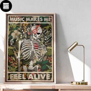 Skull With Red Heart Music Makes Me Feel Alive Home Decor Poster Canvas