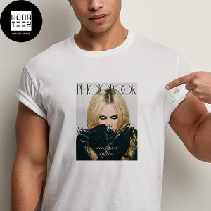 Avril Lavigne Look So Secret PhotoBook Magazine Fan Gifts Classic T-Shirt