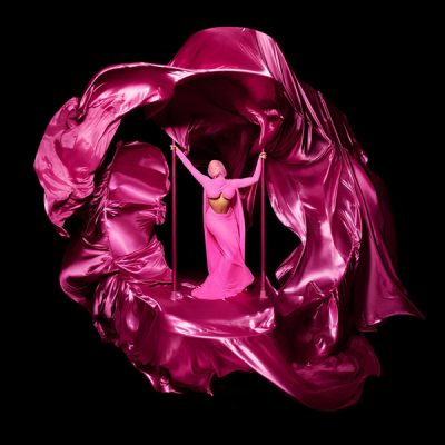 Nicki Minaj Announces Pink Friday 2