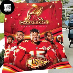 Kansas City Chiefs Back To Back Super Bowl SBLVIII Fan Gifts King Bedding Set Fleece Blanket