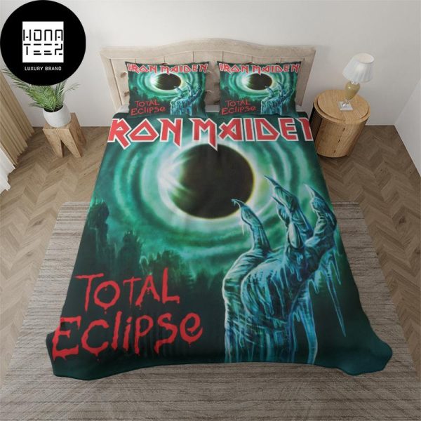 Iron Maiden Total Eclipse Twin Bedding Set