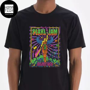 Pearl Jam Concert at Ruoff Music Center Noblesville IN On August 26 2024 From The Dark Matter World Tour Fan Gifts Classic T-Shirt