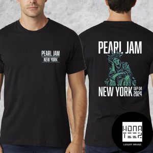 Pearl Jam Dark Matter World Tour at Madison Square Garden New York On September 4 2024 Fan Gifts Classic T-Shirt